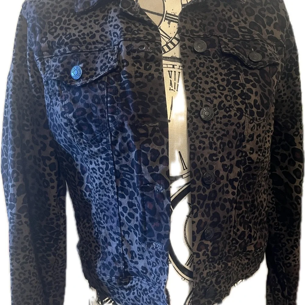 Animal print Button down jacket - Picture 11 of 15
